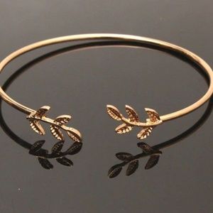 gold plated adjustable leaf bracelet handmade